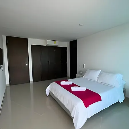 2 Morros. Vista Ciénaga Y Salida Playa Cartagena