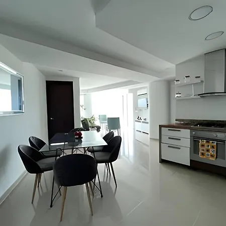 2 Morros. Vista Ciénaga Y Salida Playa Apartamento