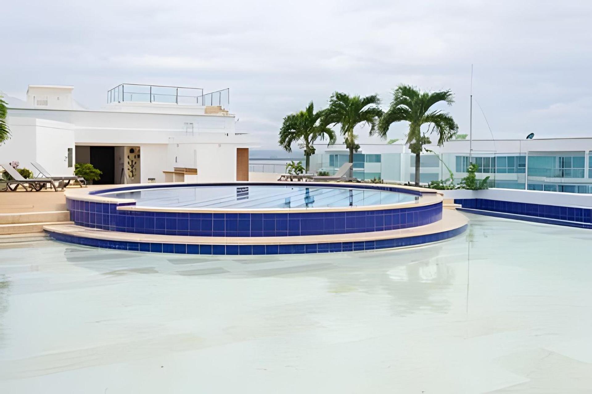 2 Morros. Vista Ciénaga Y Salida Playa *