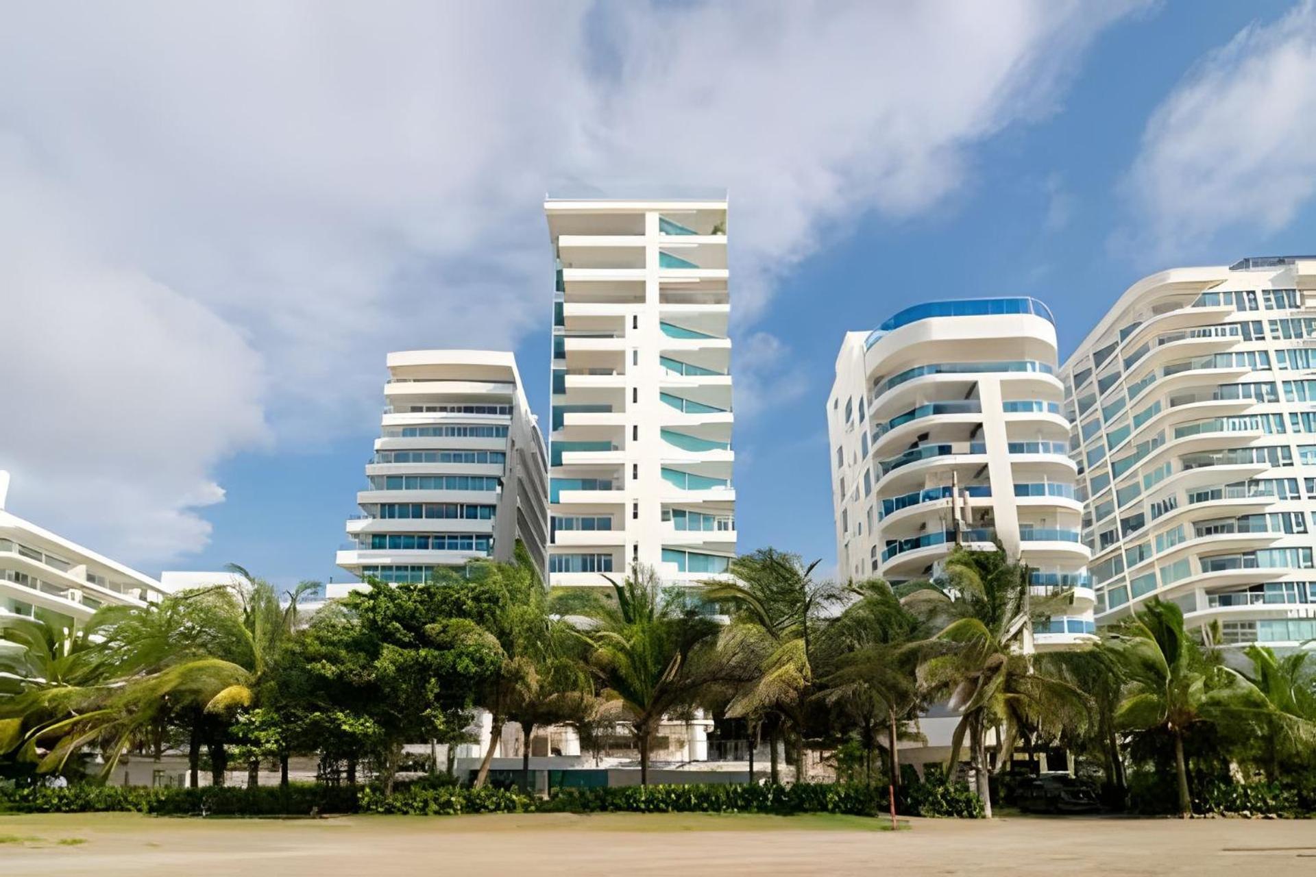 2 Morros. Vista Ciénaga Y Salida Playa *