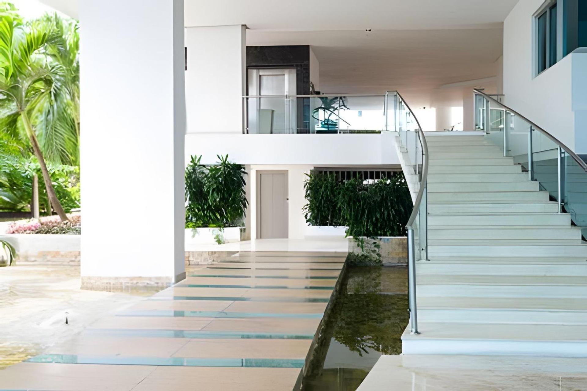 2 Morros. Vista Ciénaga Y Salida Playa Cartagena